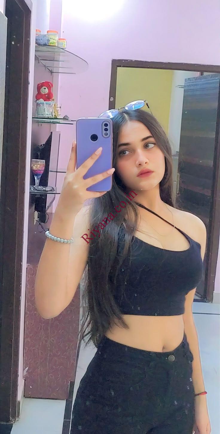 Daryaganj CALL GIRL ❤ 𝟳𝟮𝟵𝟱𝟵𝟳𝟬𝟴𝟴𝟲 ❤CALL GIRLS IN ESCORT SERVICE❤CALL GIRL IN